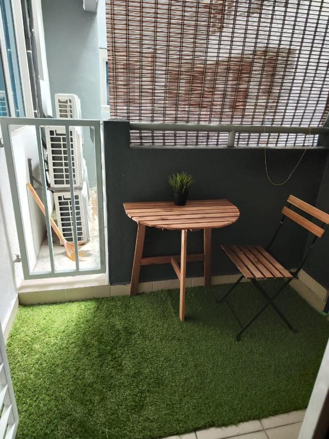 Putra 1 Pool Homestay Bandar Seri Putra Kampong Sungai Buah Exteriör bild