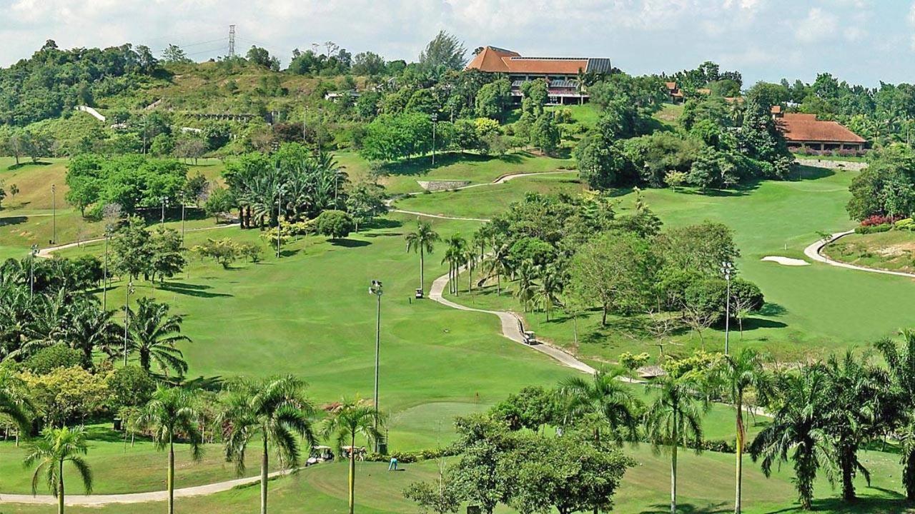 Putra 1 Pool Homestay Bandar Seri Putra Kampong Sungai Buah Exteriör bild